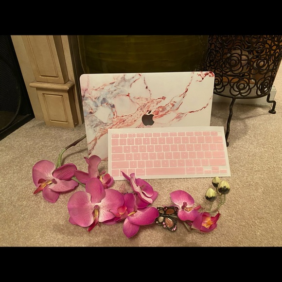👩🏾💻MacBook Air 13 (2020) Marble Case w/ matching Keypad Cover👩🏾💻 - Picture 2 of 4